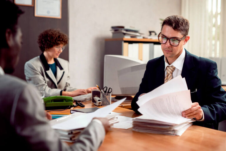 Essential Guide to Managing Sensitive Legal Documents in Your Business